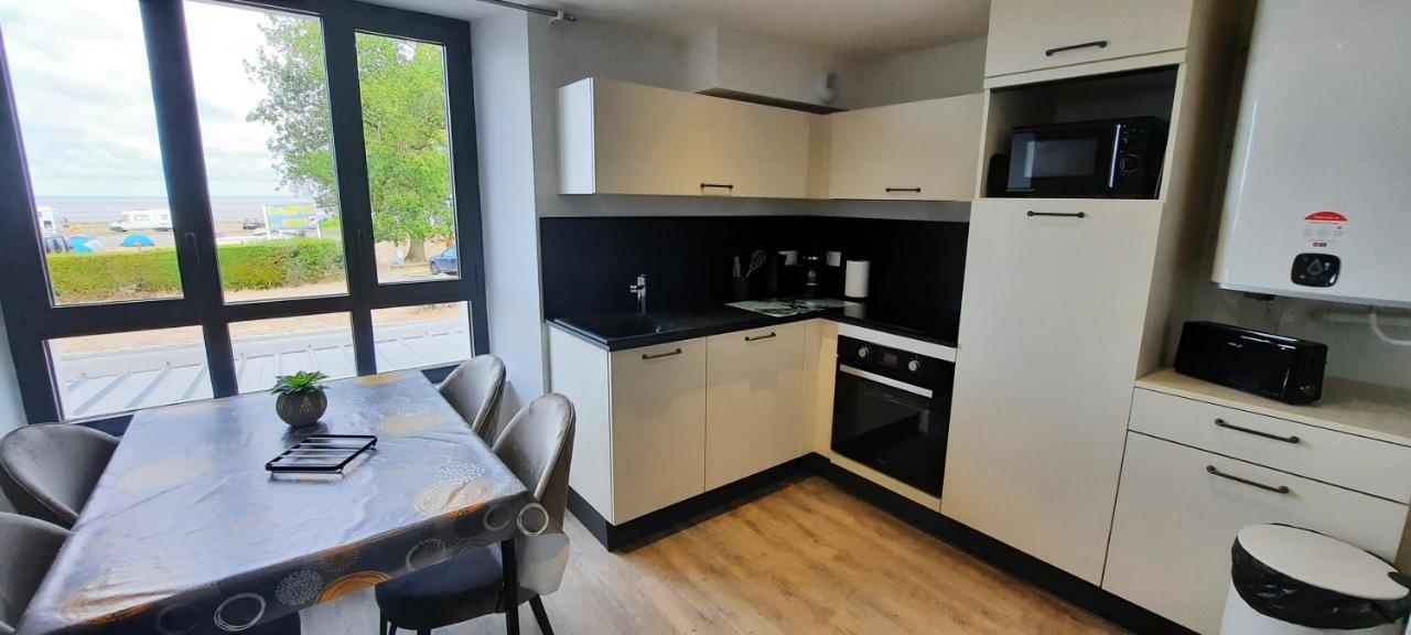 Les Appartements De La B Saint-Benoît-des-Ondes Dış mekan fotoğraf