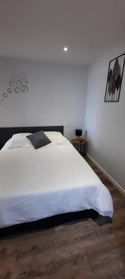 Les Appartements De La B Saint-Benoît-des-Ondes Dış mekan fotoğraf
