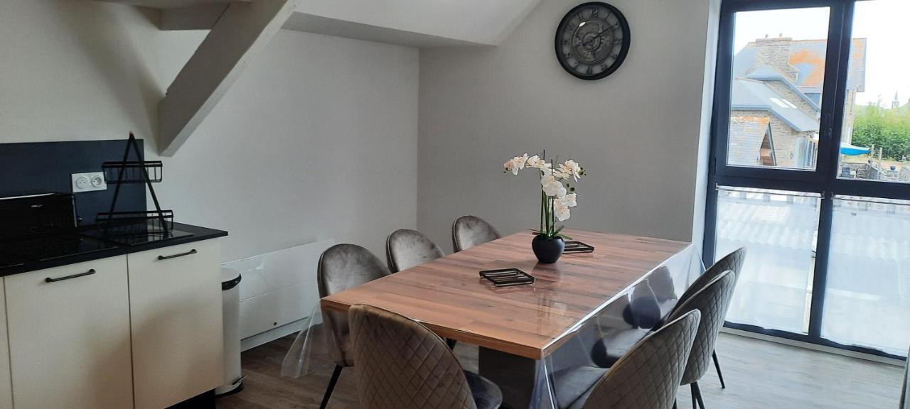 Les Appartements De La B Saint-Benoît-des-Ondes Dış mekan fotoğraf