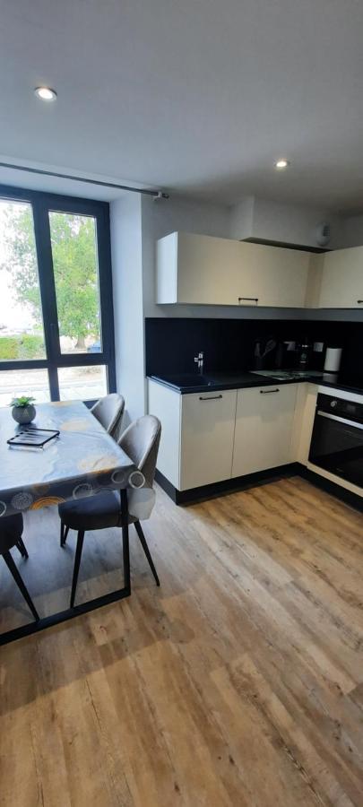 Les Appartements De La B Saint-Benoît-des-Ondes Dış mekan fotoğraf